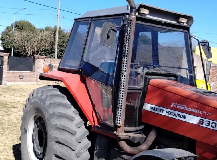 Tractor Massey Ferguson 630, año 2005