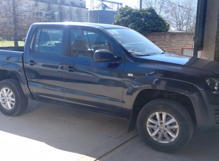 Vehículo Volkswagen Amarok Trendline, año 2018