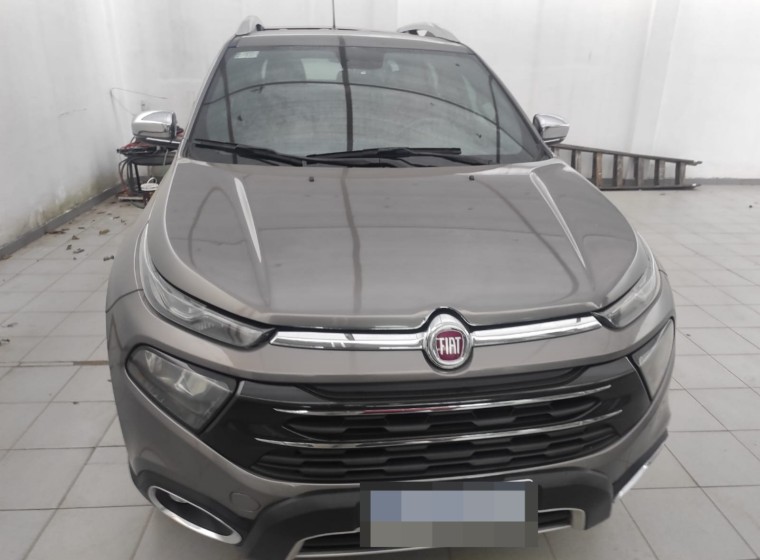 Vehículo Fiat Toro Ranch, año 2020