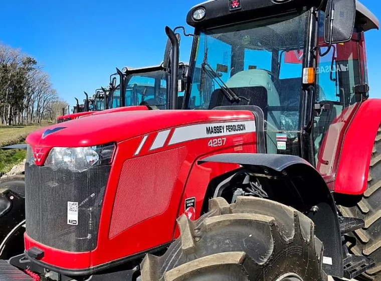 Tractor Massey Ferguson 4297, año 0