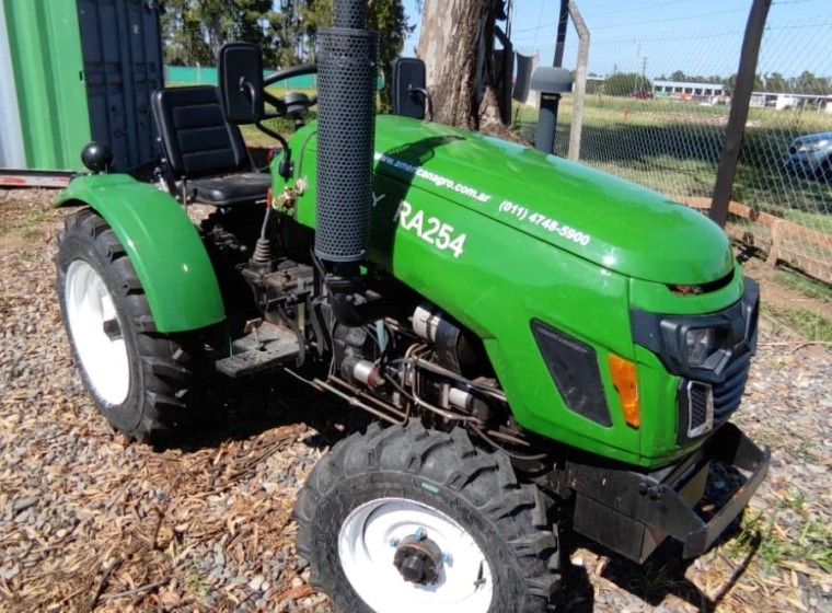 Tractor Chery RA-254, año 0