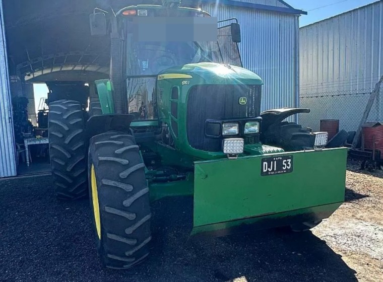 Tractor John Deere 6.180 J, año 2018