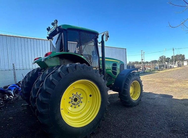 Tractor John Deere 6.180 J, año 2018