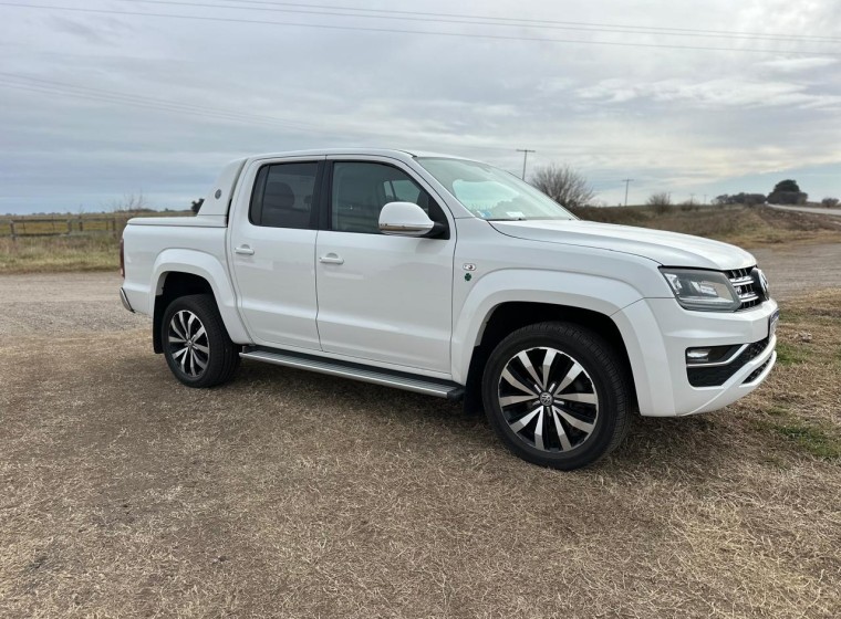 Vehículo Volkswagen Amarok, año 2018