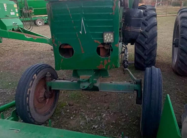 Tractor Deutz A85, año 1977