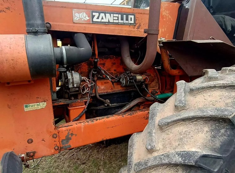 Tractor Zanello W4200, año 1984