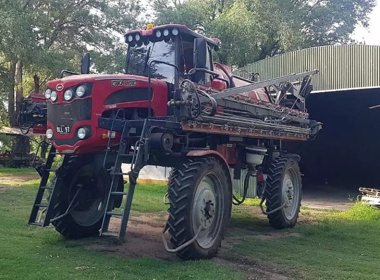 Pulverizadora Ombu PAO3000, año 2020