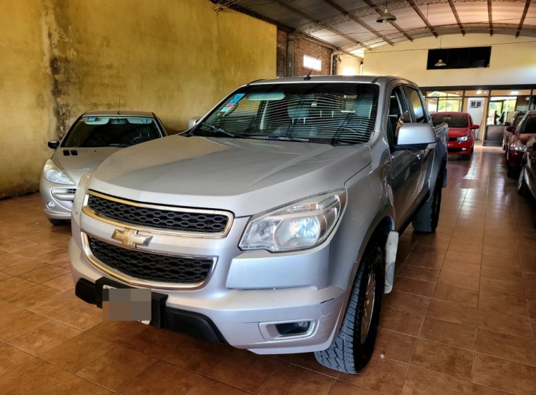 Vehículo Chevrolet S10 LT, año 2015