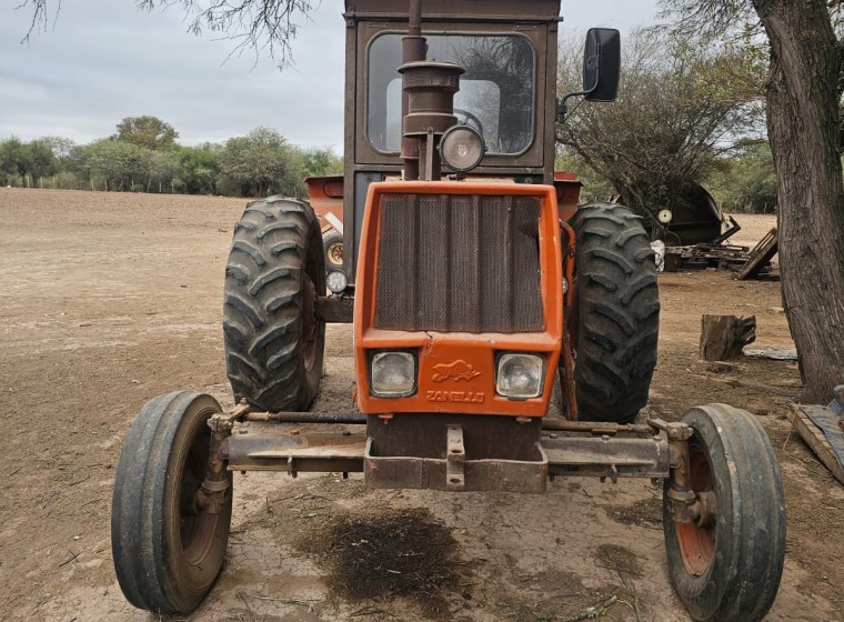 Tractor Zanello 100, año 1