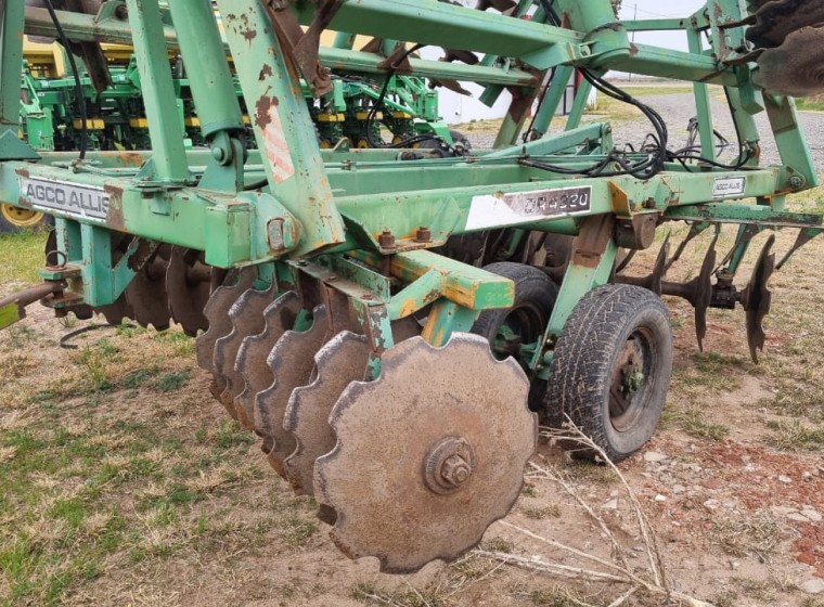 Disco Agco Allis 60 platos con rolos, año 1