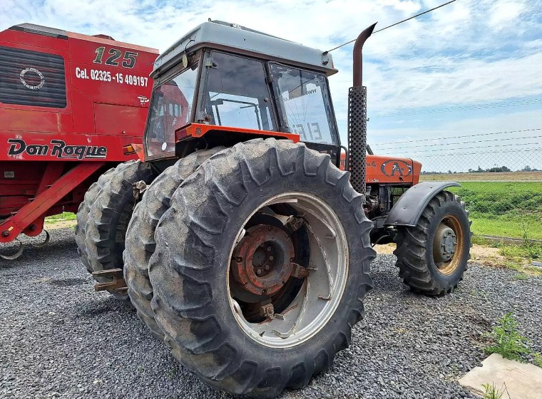 Tractor Agrinar T150-4, año 2006