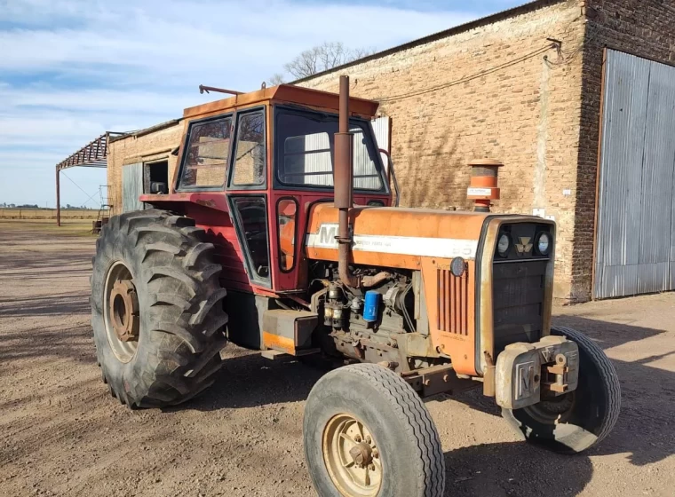 Tractor Massey Ferguson 1195, año 1984