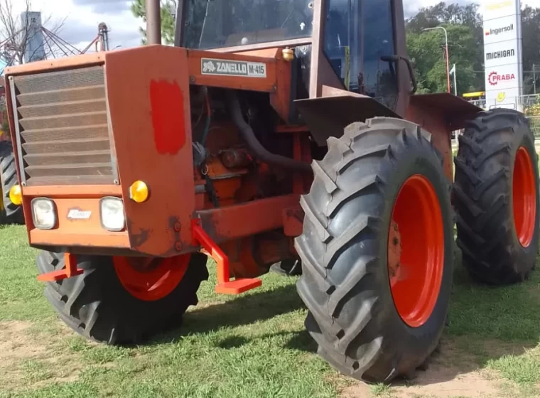 Tractor Zanello 415, año 2005