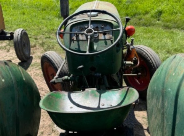 Tractor Deutz Fahr A40, año 1