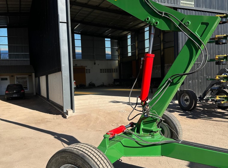 Grúa hidráulica Agrotec AT 2500, año 0