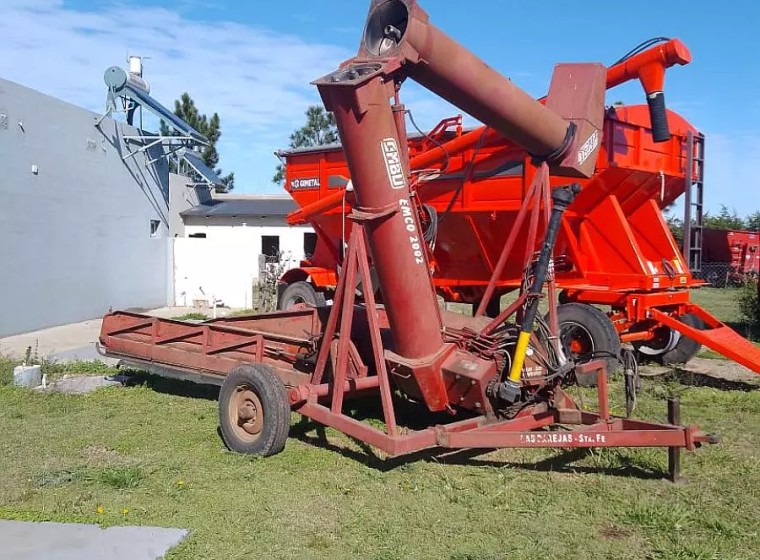 Extractora de cereales Ombu Emco 2002, año 2004