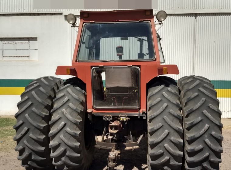 Tractor Massey Ferguson 1195 L, año 1990