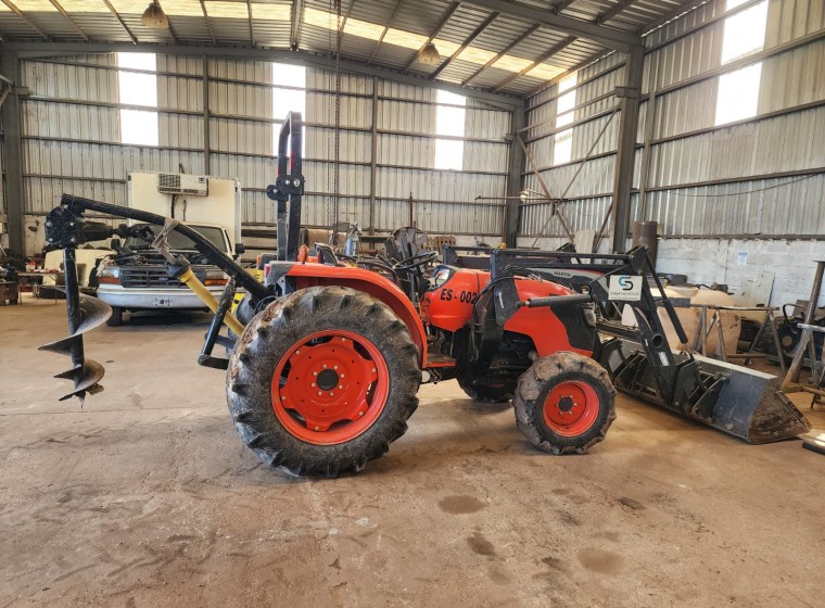 Tractor Kubota MX 5100, año 2022