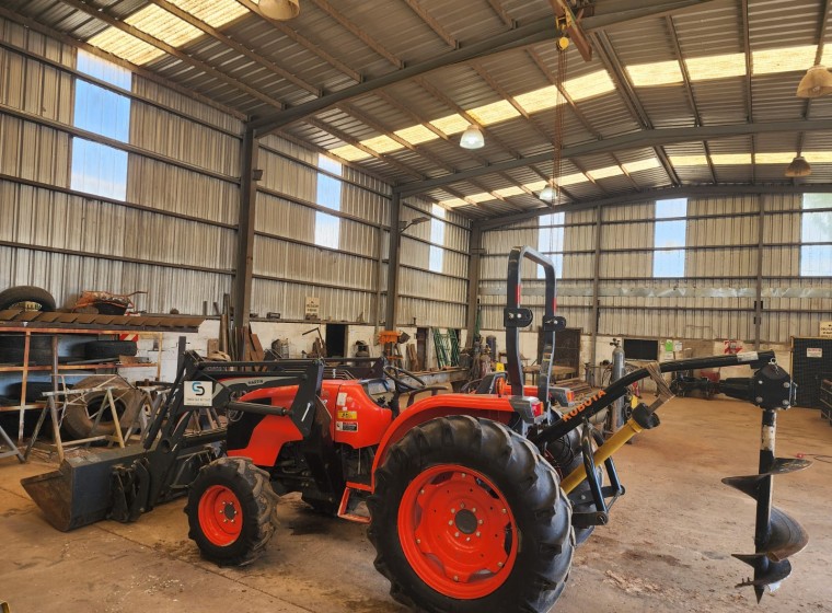 Tractor Kubota MX 5100, año 2022