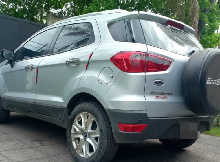 Vehículo Ford Ecosport Titanium 1.6, año 2013