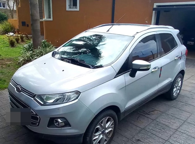 Vehículo Ford Ecosport Titanium 1.6, año 2013