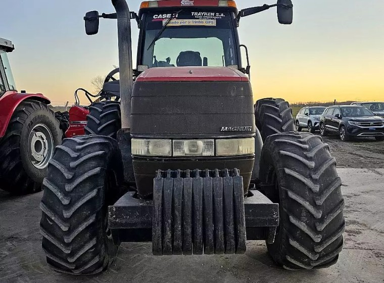 Tractor Case Magnum 340, año 2003