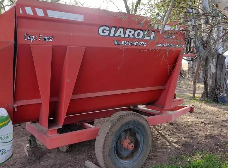 Mixer Giaroli 7 m3, año 1