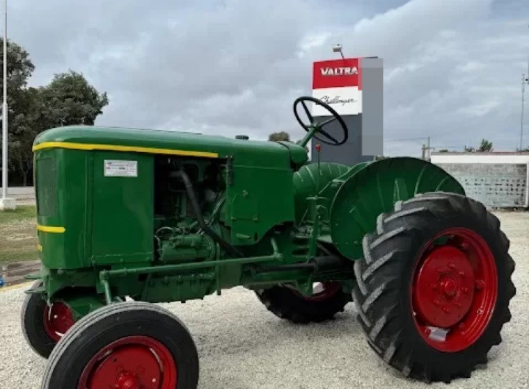 Tractor Deutz A 30, año 1960