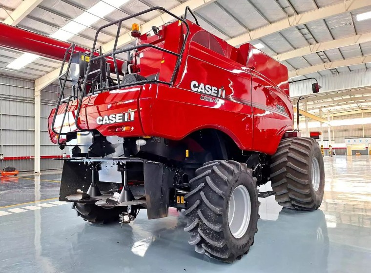 Cosechadora Case Axial Flow 7150, año 2021