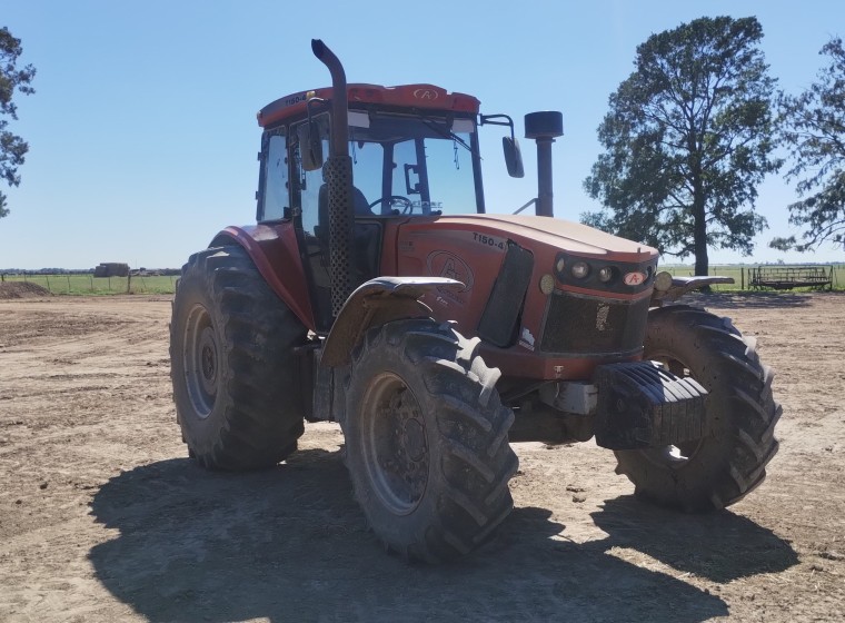 Tractor Agrinar T150-4, año 2014