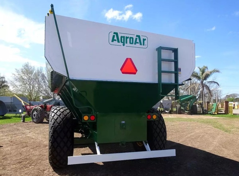 Tolva Agroar AT 30 017, año 0