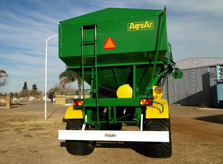 Tolva Agroar TS1513, año 0