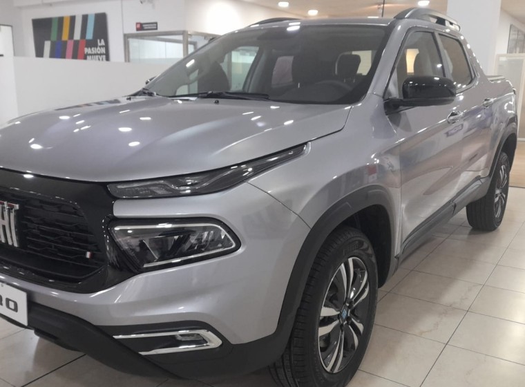 Vehículo Fiat Toro Freedom 1.3, año 0