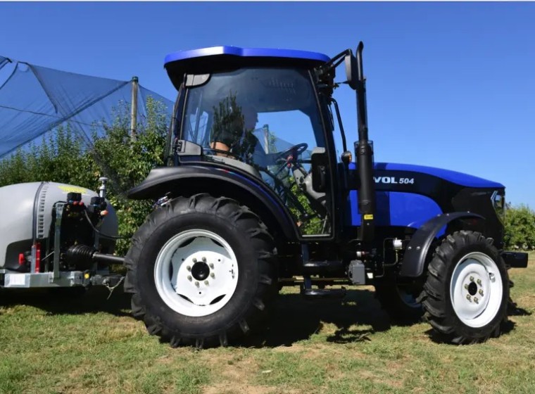 Tractor Lovol TB504 Cabinado, año 0