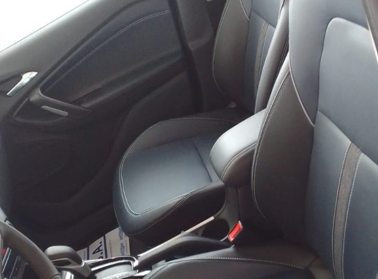 Vehículo Chevrolet Tracker Premier 1.2, año 0