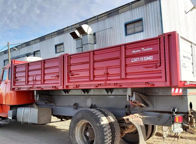 Acoplado Ayrton Trailers 5,20x2,60, año 0