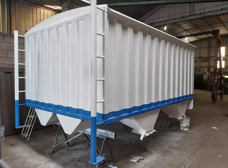 Tolva Ayrton Trailers 16 a 18 m3, año 0