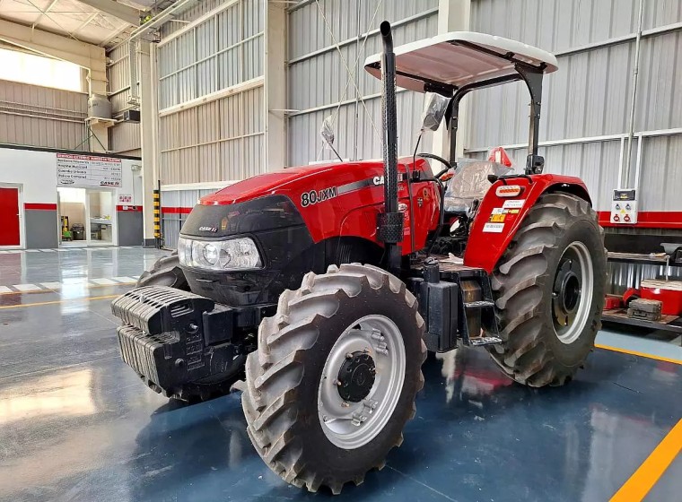 Tractor Case Farmall 80 JXM, año 0