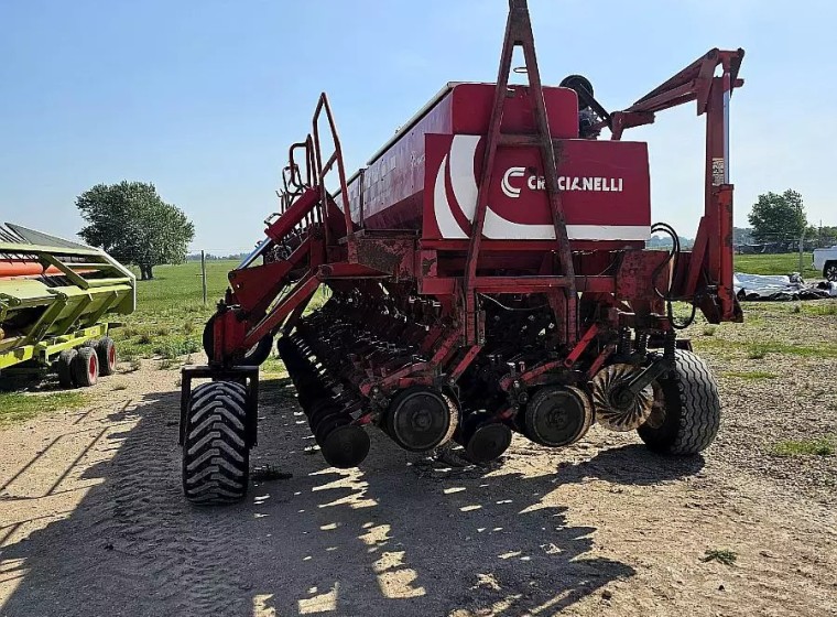 Sembradora Crucianelli Pionera V 3520, año 2006