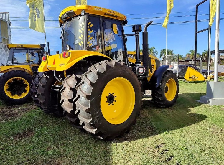 Tractor Pauny Brioso 2215 ie, año 0