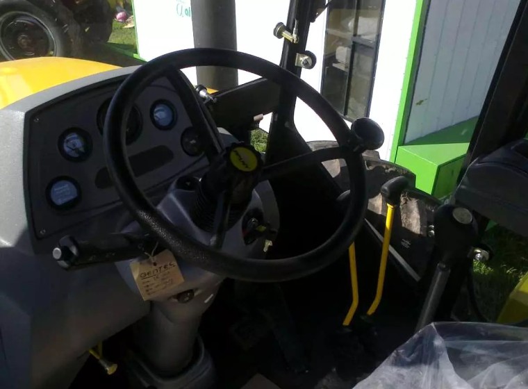 Tractor Pauny 500 C, año 0