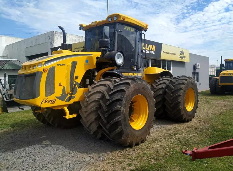 Tractor Pauny 780 Bravo, año 0