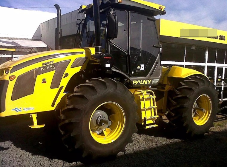 Tractor Pauny 500 Novo, año 0