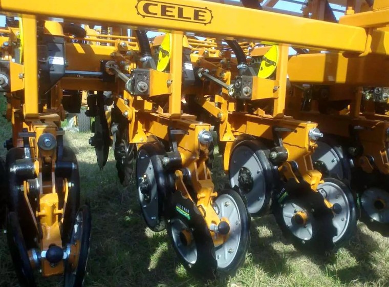Sembradora Cele Plus 7000 Serie II 1652, año 0