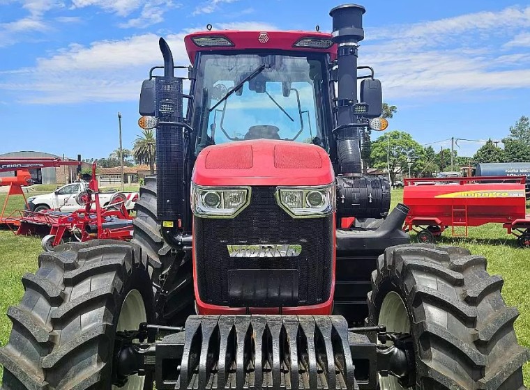Tractor Chery WD1604E, año 0