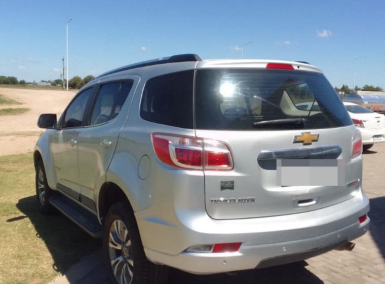 Vehículo Chevrolet Trailblazer LTZ, año 2017