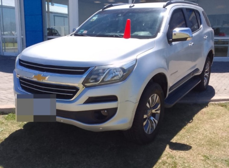 Vehículo Chevrolet Trailblazer LTZ, año 2017