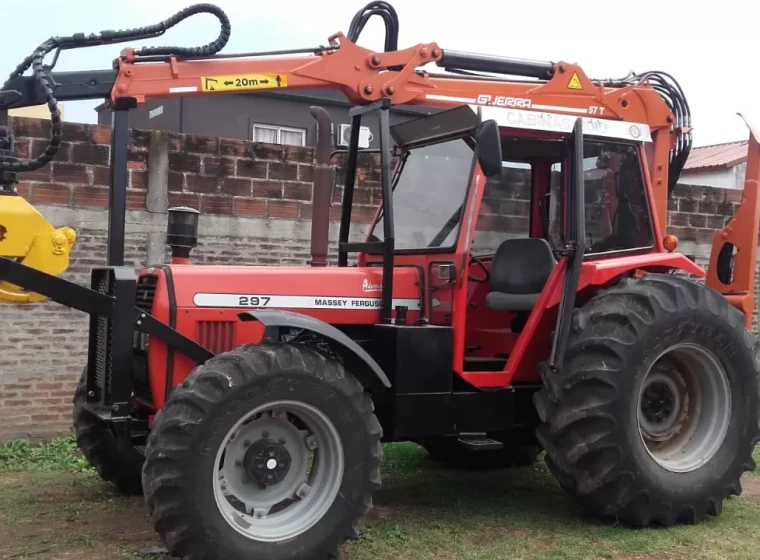 Tractor Massey Ferguson 297 con grúa, año 2006