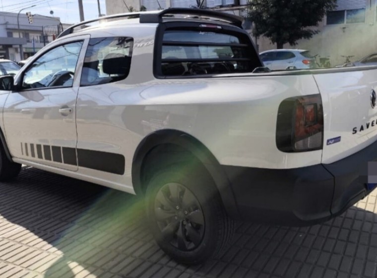 Vehículo Volkswagen Saveiro Comfort, año 0