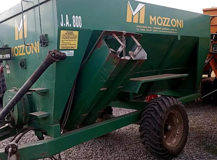 Mixer Mozzoni J.A 800, año 1
